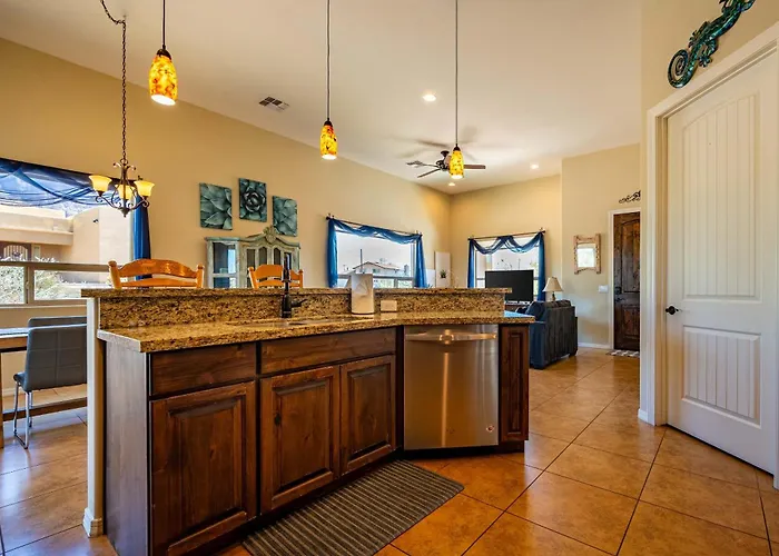 Holiday home Spacious 3br Retreat - Mountain Views
